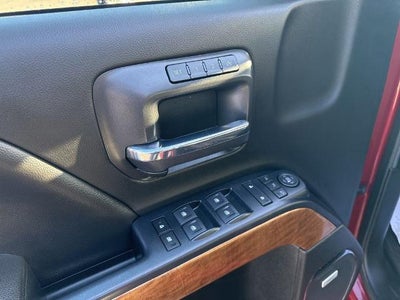 2019 Chevrolet Silverado 2500 HD Crew Cab Standard Box 4-Wheel Drive LTZ