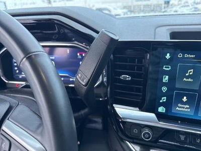 2025 Chevrolet Silverado 3500 HD Crew Cab Long Box 4-Wheel Drive LTZ