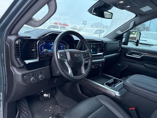 2025 Chevrolet Silverado 3500 HD Crew Cab Long Box 4-Wheel Drive LTZ