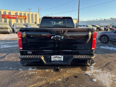 2025 Chevrolet Silverado 3500 HD Crew Cab Standard Box 4-Wheel Drive LTZ