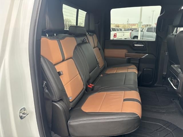 2022 Chevrolet Silverado 2500 HD Crew Cab Standard Box 4-Wheel Drive High Country