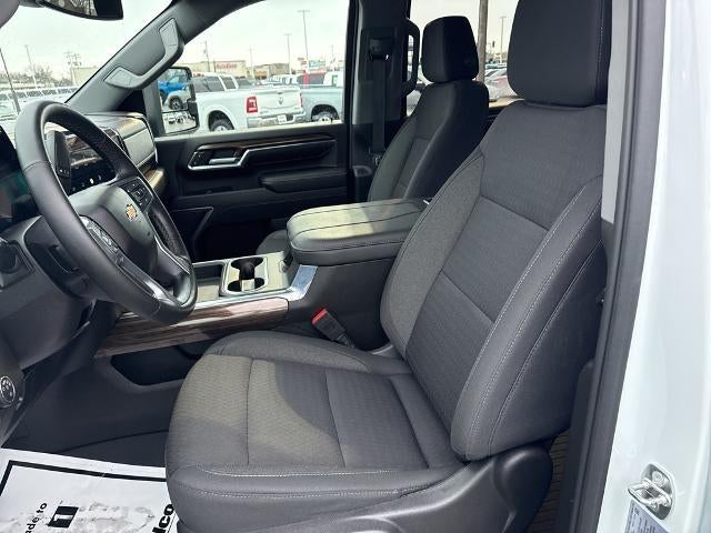 2024 Chevrolet Silverado 3500 HD Crew Cab Standard Box 4-Wheel Drive LT