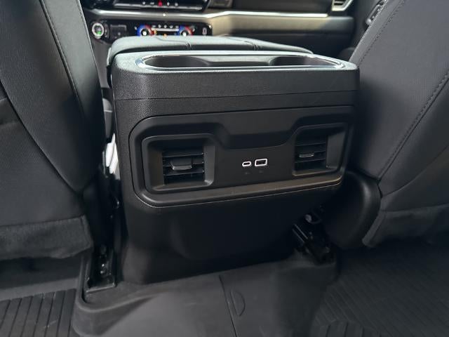 2024 Chevrolet Silverado 3500 HD Crew Cab Standard Box 4-Wheel Drive LT