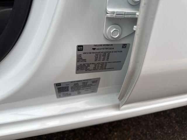 2024 Chevrolet Silverado 3500 HD Crew Cab Standard Box 4-Wheel Drive LT