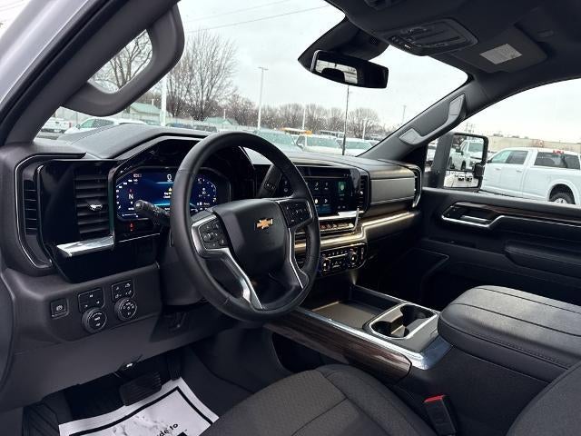 2024 Chevrolet Silverado 3500 HD Crew Cab Standard Box 4-Wheel Drive LT