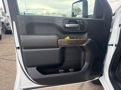 2021 Chevrolet Silverado 3500 HD Crew Cab Standard Box 4-Wheel Drive LT