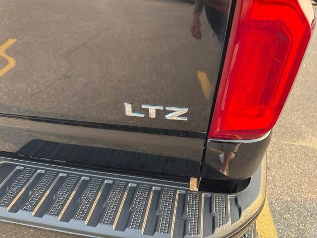 2024 Chevrolet Silverado 3500HD LTZ - Photo 32