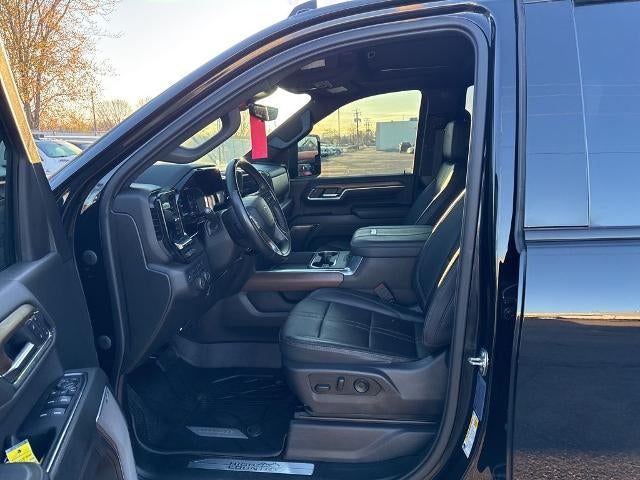 2024 Chevrolet Silverado 3500 HD High Country