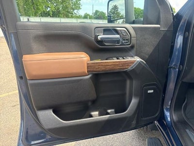 2023 Chevrolet Silverado 3500 HD Crew Cab Standard Box 4-Wheel Drive High Country