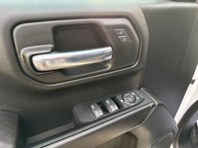 2023 Chevrolet Silverado 1500 Crew Cab Short Box 4-Wheel Drive Custom