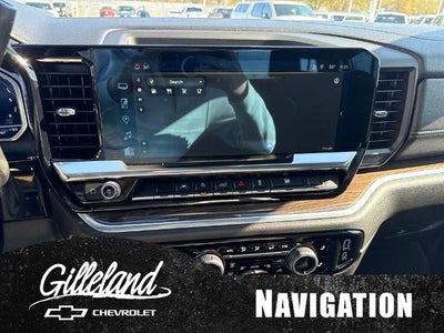 2022 Chevrolet Silverado 1500 Crew Cab Short Box 4-Wheel Drive LT 1LT