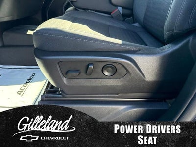 2022 Chevrolet Silverado 1500 Crew Cab Short Box 4-Wheel Drive LT 1LT