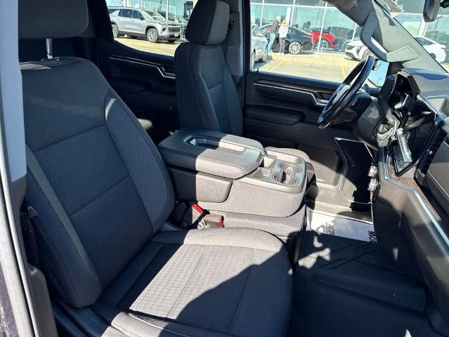 2022 Chevrolet Silverado 1500 Crew Cab Short Box 4-Wheel Drive LT 1LT