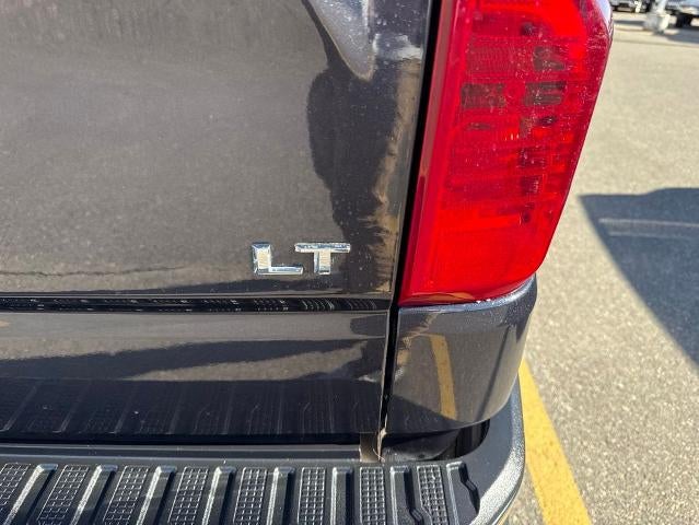 2022 Chevrolet Silverado 1500 Crew Cab Short Box 4-Wheel Drive LT 1LT