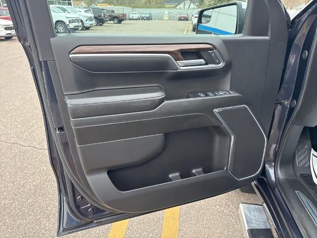 2024 Chevrolet Silverado 1500 Crew Cab Short Box 4-Wheel Drive LT 2FL