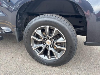 2024 Chevrolet Silverado 1500 Crew Cab Short Box 4-Wheel Drive LT 2FL