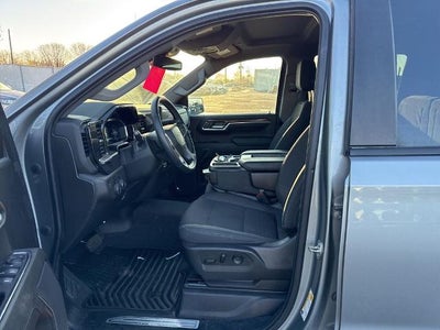 2023 Chevrolet Silverado 1500 Crew Cab Short Box 4-Wheel Drive LT 1LT