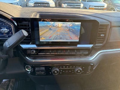 2023 Chevrolet Silverado 1500 Crew Cab Short Box 4-Wheel Drive LT 1LT