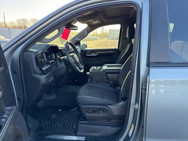 2023 Chevrolet Silverado 1500 Crew Cab Short Box 4-Wheel Drive LT 1LT