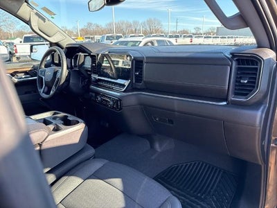 2023 Chevrolet Silverado 1500 Crew Cab Short Box 4-Wheel Drive LT 1LT