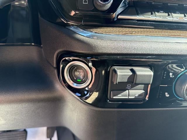 2023 Chevrolet Silverado 1500 Crew Cab Short Box 4-Wheel Drive RST