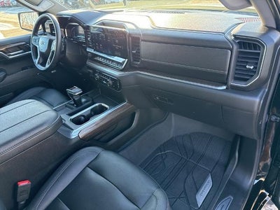 2023 Chevrolet Silverado 1500 Crew Cab Short Box 4-Wheel Drive RST