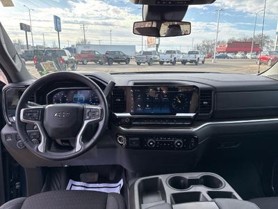 2023 Chevrolet Silverado 1500 Crew Cab Short Box 4-Wheel Drive RST