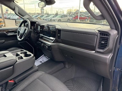 2023 Chevrolet Silverado 1500 Crew Cab Short Box 4-Wheel Drive RST