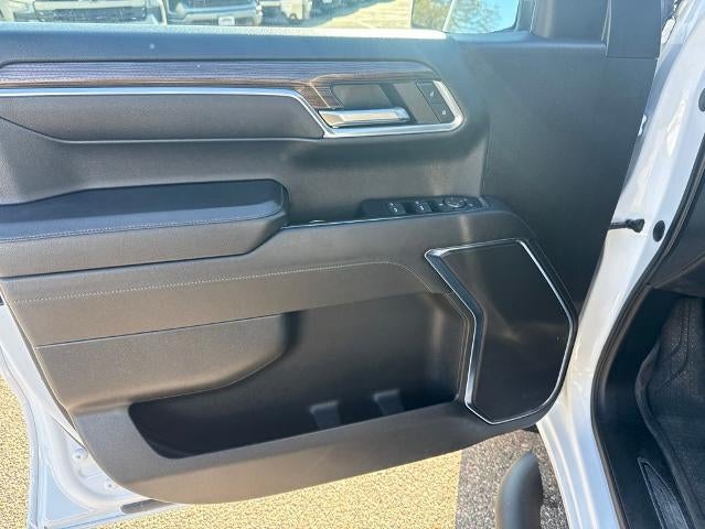 2023 Chevrolet Silverado 1500 Crew Cab Short Box 4-Wheel Drive RST