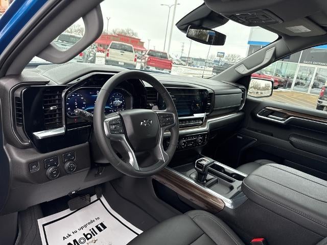 2023 Chevrolet Silverado 1500 Crew Cab Short Box 4-Wheel Drive RST