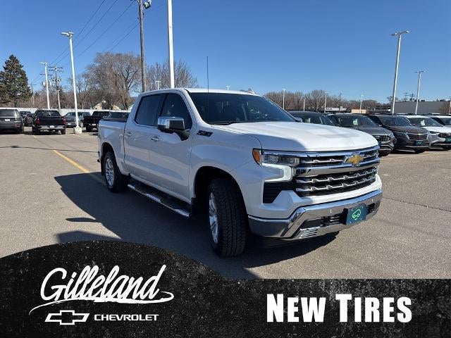 Used 2022 Chevrolet Silverado 1500 LTZ with VIN 1GCUDGED8NZ612119 for sale in St. Cloud, Minnesota