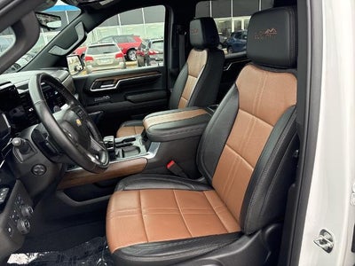 2024 Chevrolet Silverado 1500 Crew Cab Short Box 4-Wheel Drive High Country