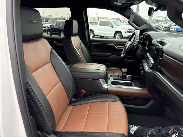 2024 Chevrolet Silverado 1500 Crew Cab Short Box 4-Wheel Drive High Country