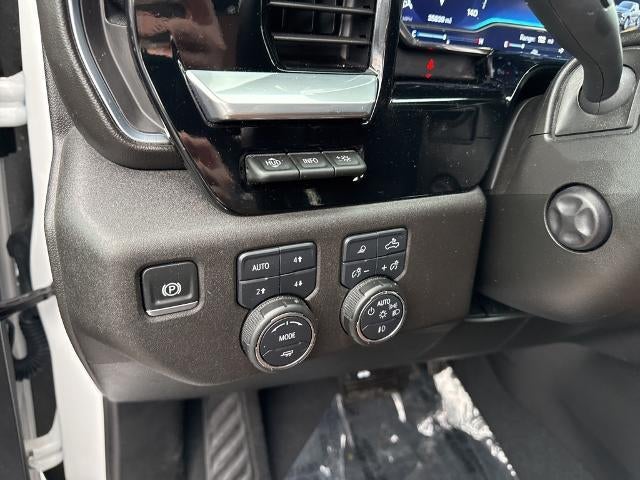 2024 Chevrolet Silverado 1500 Crew Cab Short Box 4-Wheel Drive High Country