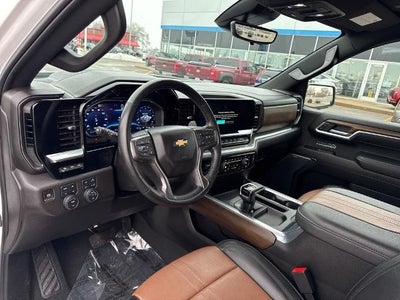 2024 Chevrolet Silverado 1500 Crew Cab Short Box 4-Wheel Drive High Country