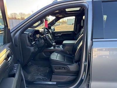 2024 Chevrolet Silverado 1500 Crew Cab Short Box 4-Wheel Drive High Country