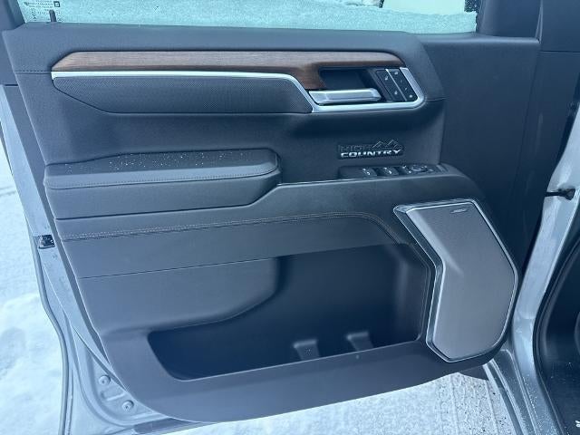 2025 Chevrolet Silverado 1500 Crew Cab Standard Box 4-Wheel Drive High Country