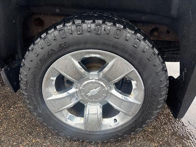 2015 Chevrolet Silverado 1500 Crew Cab Standard Box 4-Wheel Drive LTZ