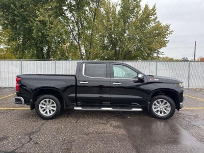2022 Chevrolet Silverado 1500 LTD Crew Cab Short Box 4-Wheel Drive LTZ