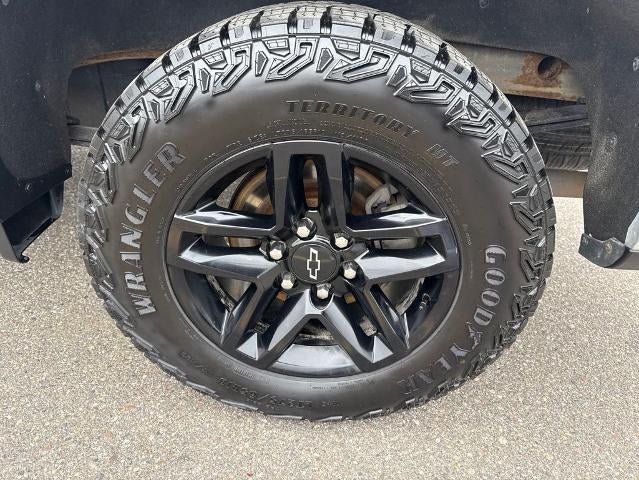 2020 Chevrolet Silverado 1500 Crew Cab Short Box 4-Wheel Drive LTZ