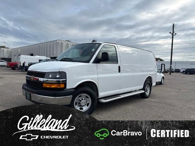2025 Chevrolet Express Cargo WT