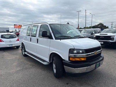 2025 Chevrolet Express Cargo WT