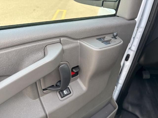 2024 Chevrolet Express Cargo 2500 2500 Regular Wheelbase Rear-Wheel Drive