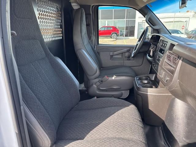 2024 Chevrolet Express Cargo 2500 2500 Regular Wheelbase Rear-Wheel Drive