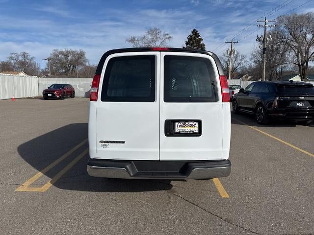 2024 Chevrolet Express Cargo 2500 2500 Regular Wheelbase Rear-Wheel Drive