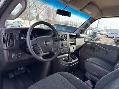 2024 Chevrolet Express Cargo 2500 2500 Regular Wheelbase Rear-Wheel Drive