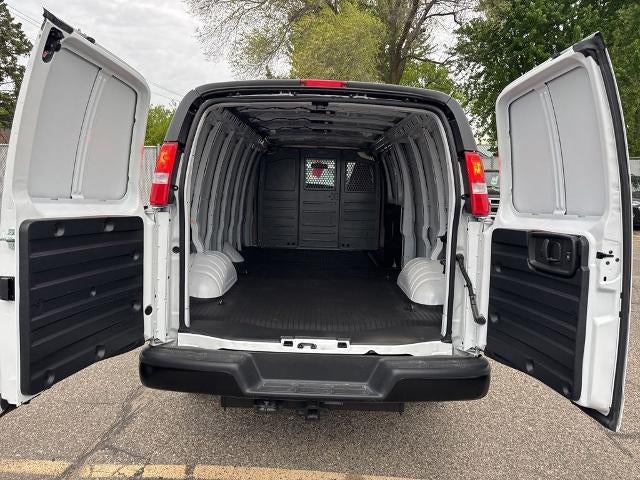 2025 Chevrolet Express Cargo 2500 Extended Wheelbase Rear-Wheel Drive