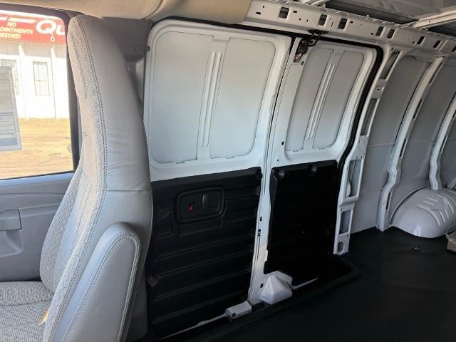 2025 Chevrolet Express Cargo 2500 Base