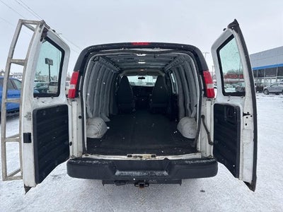 2017 Chevrolet Express Cargo 3500 Base