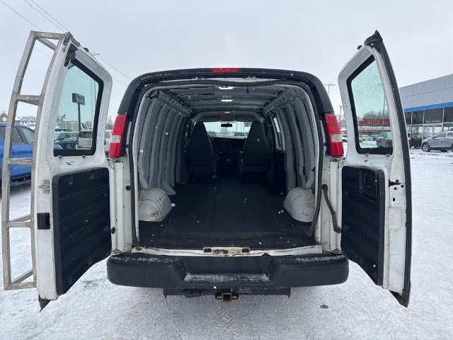 2017 Chevrolet Express Cargo 3500 Base